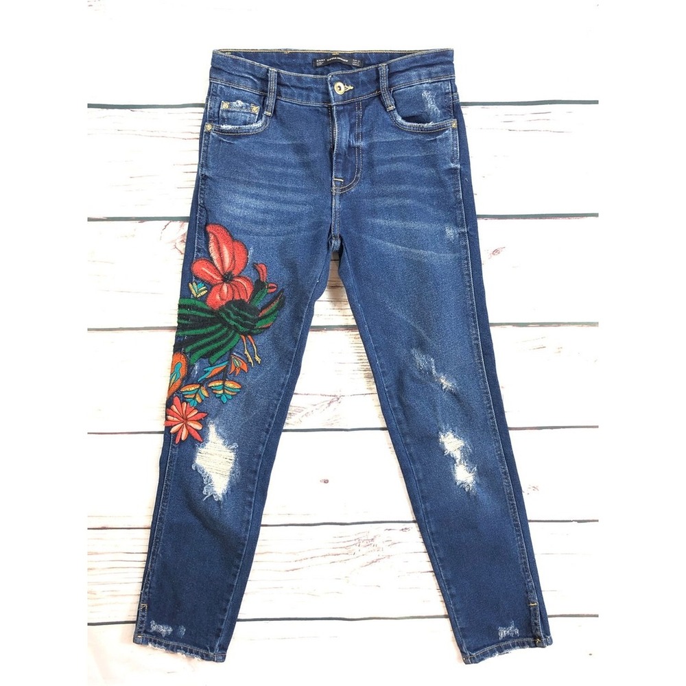 Zara Embroidered Floral Jeans Women 6 Blue Distressed Mid Rise Boho Indie Hippie